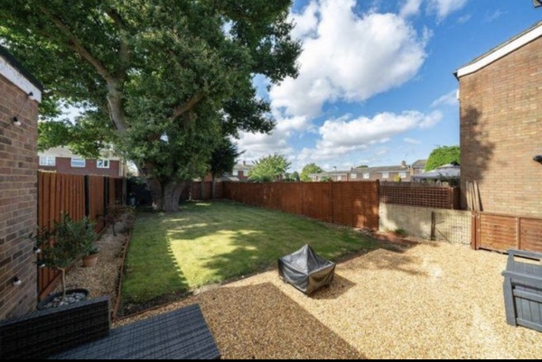 AIBU to buy this house?