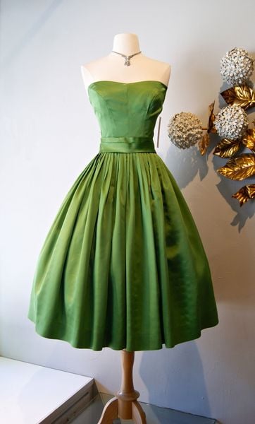 Help me restyle this dress!