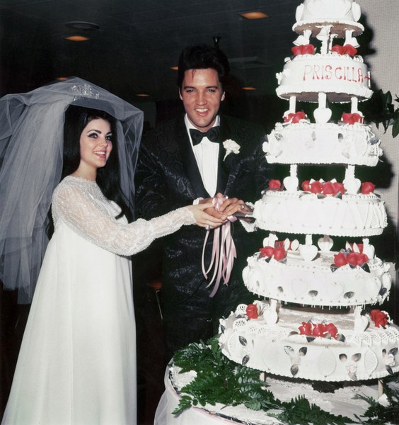 Ellie Goulding's Wedding Dress