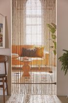 Using curtain to separate kitchen and dining room