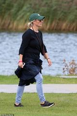 Royal style & gossip: who's having a ball in Balmoral?