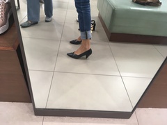 Les Parisiennes des Mamansnet: Too much good taste can be very boring. Independent style, on the other hand, can be very inspiring.