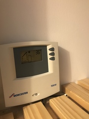 Solar panel hot water in winter