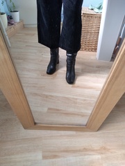 The Hushistas flirt with autumn