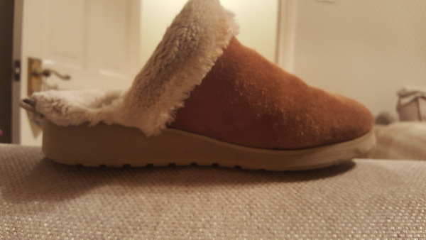 Show me your slippers!