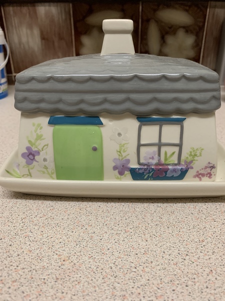 BUTTER DISHES