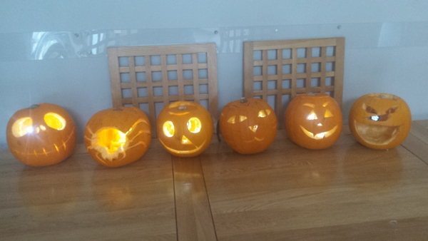 Show off your pumpkins.