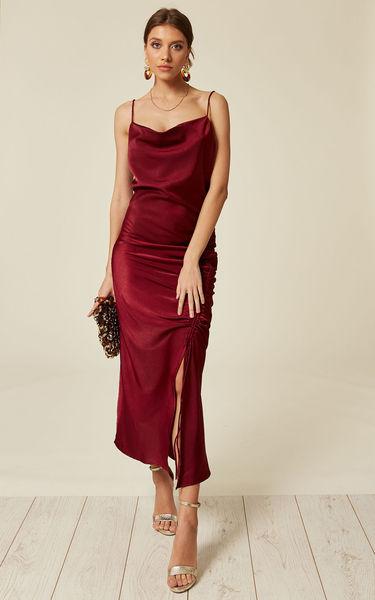 Help finding a similar dress