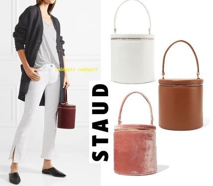 Les Parisiennes des Mamansnet: Too much good taste can be very boring. Independent style, on the other hand, can be very inspiring.