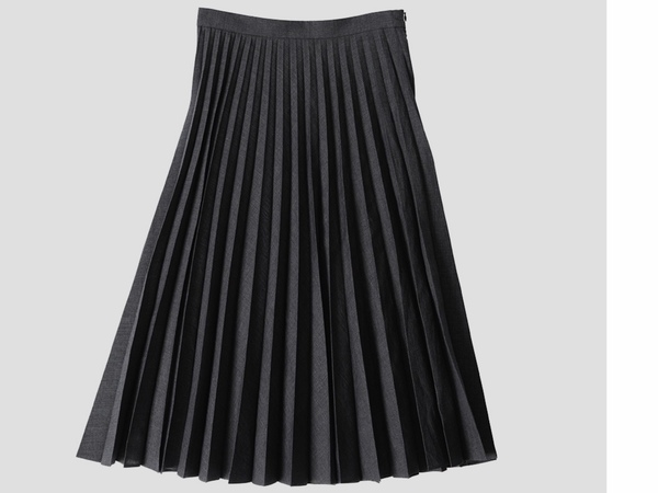 Why can't I wear a pleated skirt?