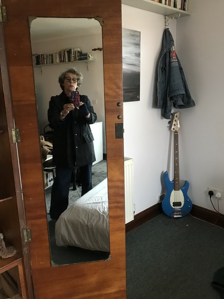 Les Parisiennes des Mamansnet: Too much good taste can be very boring. Independent style, on the other hand, can be very inspiring.