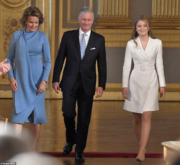 Royal style: we want more salwars and we're not sari about it!