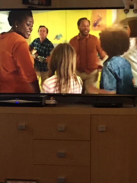 EASTENDERS 37 - no spoilers or else blondes will kick you butt !!!!