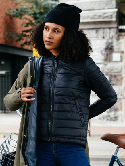 Les Parisiennes des Mamansnet: Too much good taste can be very boring. Independent style, on the other hand, can be very inspiring.