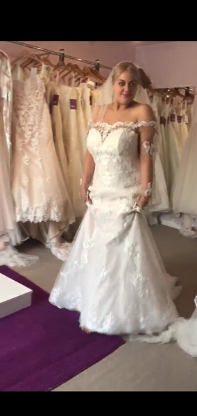 Let's share photos of our dresses