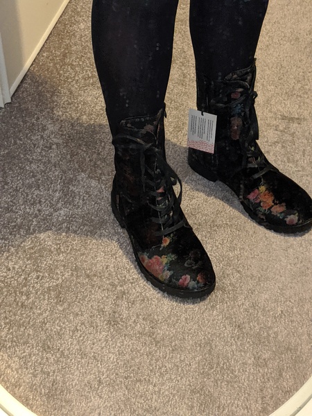 Cushioned boots and Brogues for bad joints