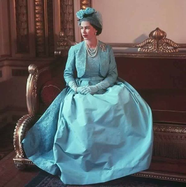 Royal style: we want more salwars and we're not sari about it!
