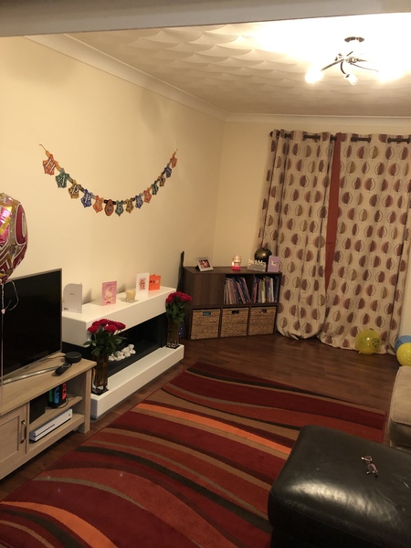 Would it be horribly outing to ask for a picture of your lounge?