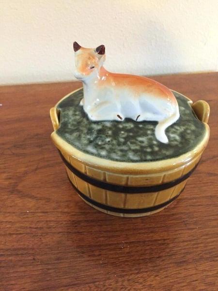 BUTTER DISHES