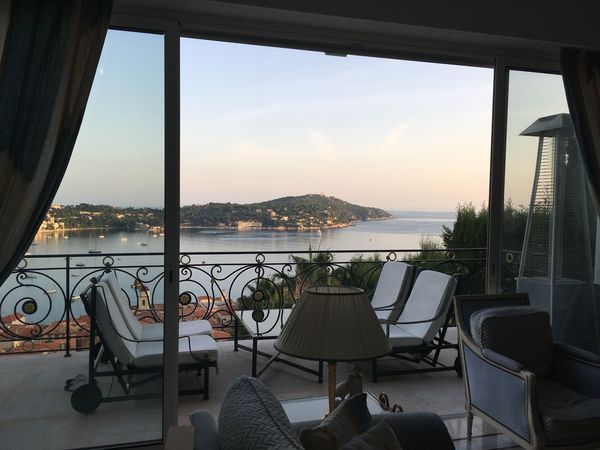 If you had a beautiful wedding under £15k please tell me how