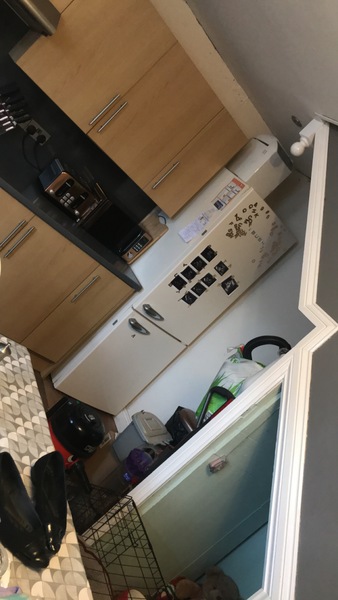 Pleas help me make this space nice :(