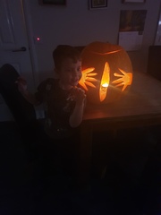 Wankerbastards and autumn weather, crunchy leaves, browning heather. We want crisp, cool days and crisp, cool wine, or beer or gin. But only a couple, as we smash moderatin'.