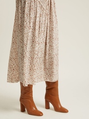 Les Parisiennes de Mamansnet: Be More Aunt Larry