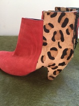 Knockout outfit ; important/ impressive, casual and rock chick,