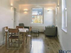 kitchen/lounge/diner