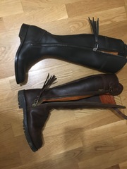 Fairfax & Favor flat Regina equivalent?