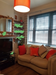 Would it be horribly outing to ask for a picture of your lounge?