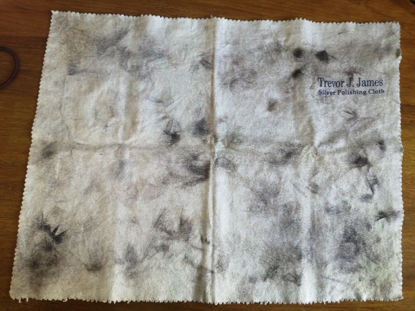 Replace silver polishing cloth for flute? **Pics included**