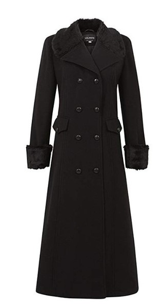 What type of hat with this coat?