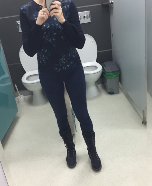 What are you wearing today? Countdown to Christmas