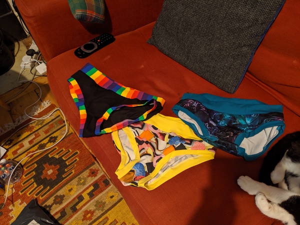 I really need some proper big knickers.