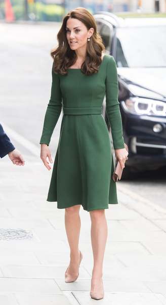 Royal style: fewer new frocks, more old rocks