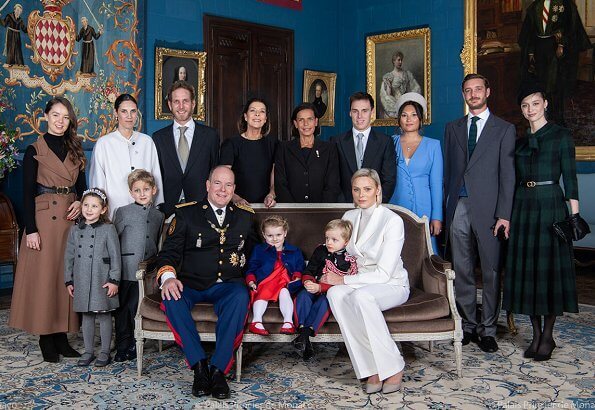 Royal style: fewer new frocks, more old rocks
