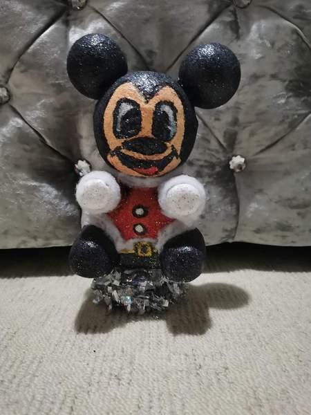 Where’s the Facebook Marketplace Christmas Tat thread?!