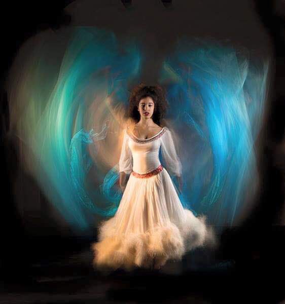 I am exhibiting at a Wedding Fair on Sunday & 2 weeks ago DD challenged me to make a wedding dress