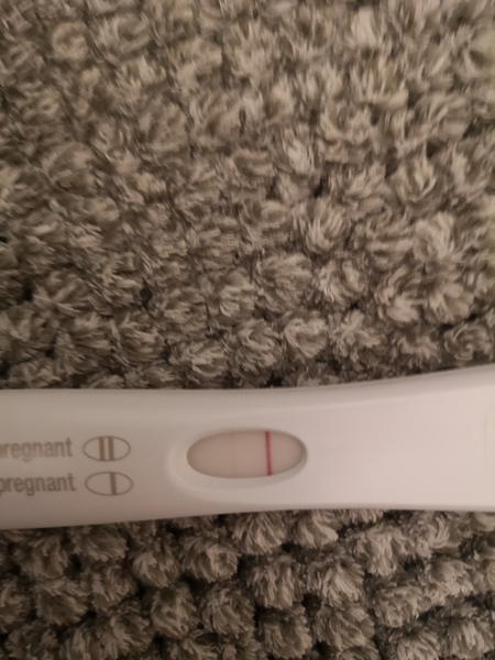 IS THIS A POSITIVE PREGNANCY TEST
