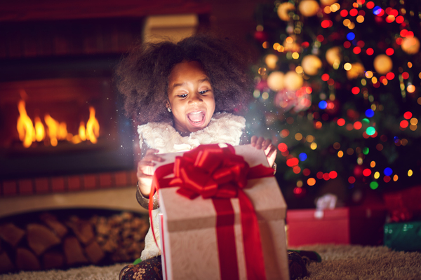 MNHQ HERE: What do you pack into a ‘Christmas Eve Box’?