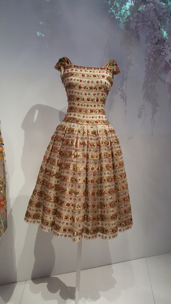 Royal style: fewer new frocks, more old rocks