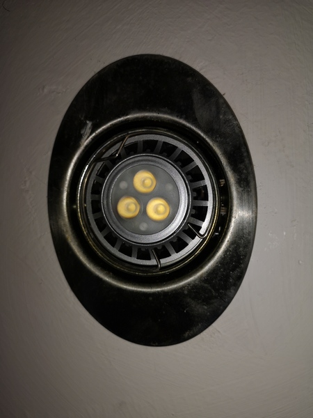 Does anyone know how to remove these ceiling lights?