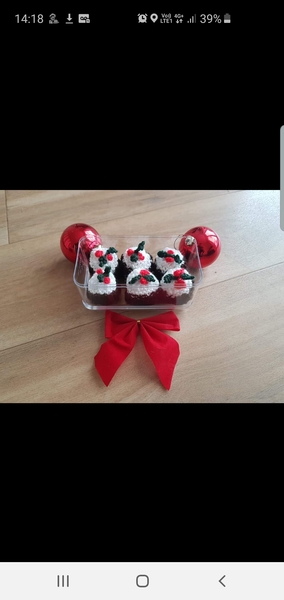 Where’s the Facebook Marketplace Christmas Tat thread?!