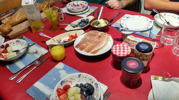 Friendly frugaleers as the leaves fall our bank balances will rise, hopefully!