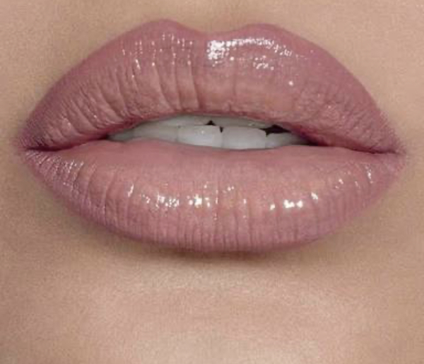 Darker lipliner than lipstick