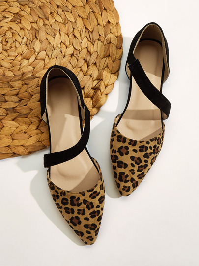 Please help me find FLAT going out shoes!