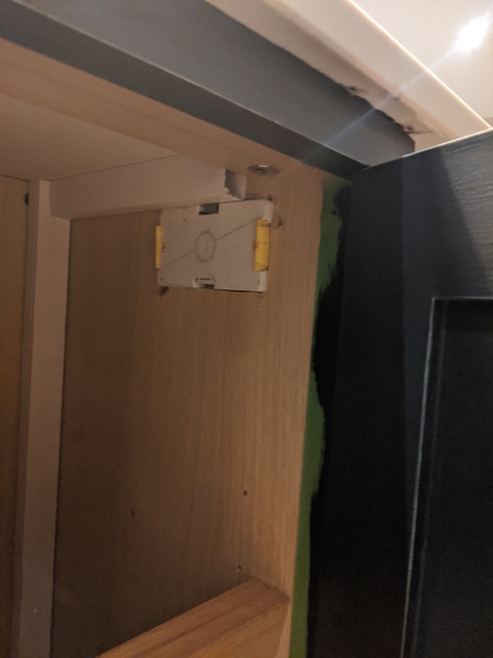 Kitchen island plug sockets....