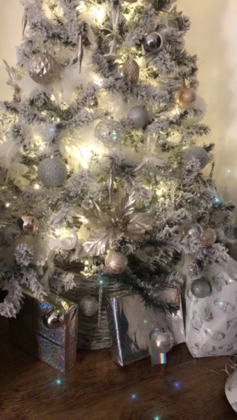 I'm putting the decoration up as you read...