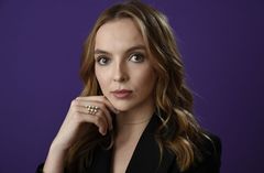 Justfor fun, famous people who should be related but are not